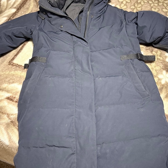 Canada Goose Bennett Parka (Black Label) - Picture 2 of 8
